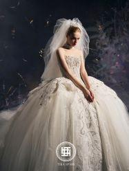 -Renee芮亦婚纱