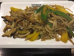 -HIHE Bistro·Oyster Bar(华熙live店)