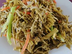 -北京龙庆四季香农家饭庄·灶台鱼·碳烤虹鳟鱼(龙庆峡店)