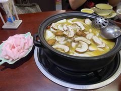 -菌之家·专业纯野生菌火锅·特色炒菌