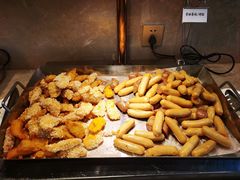 -南郊宾馆·风味自助餐厅·山东十六地市特色菜