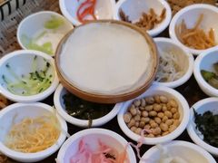 -包整·丝娃娃(一览甲秀楼风景店)