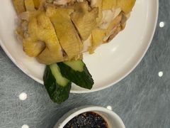 -侬佳蒸菜馆(听潮店)