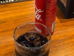 -Chom Cafe and Restaurant