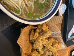 -云阿蛮云南生烫牛肉米线(奉贤路店)