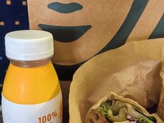 -星巴克(上海虹桥站2A检票口)