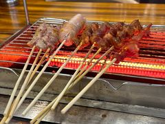 -哈尔滨小酒馆·鲜肉现穿自助烧烤(康新花园店)
