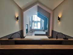 -上海虹桥中心爱琴海亚朵S酒店