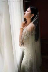 点击看大图 -爱伊人婚纱礼服美妆馆