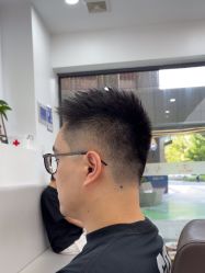 -尤司男士国潮理发馆