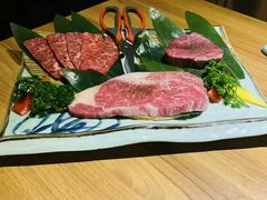 -炼火烤肉店