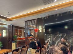 -亚洲国际大酒店·云顶阁旋转自助餐厅