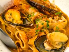 -LESCEDARS Brasserie Bistro香柏树