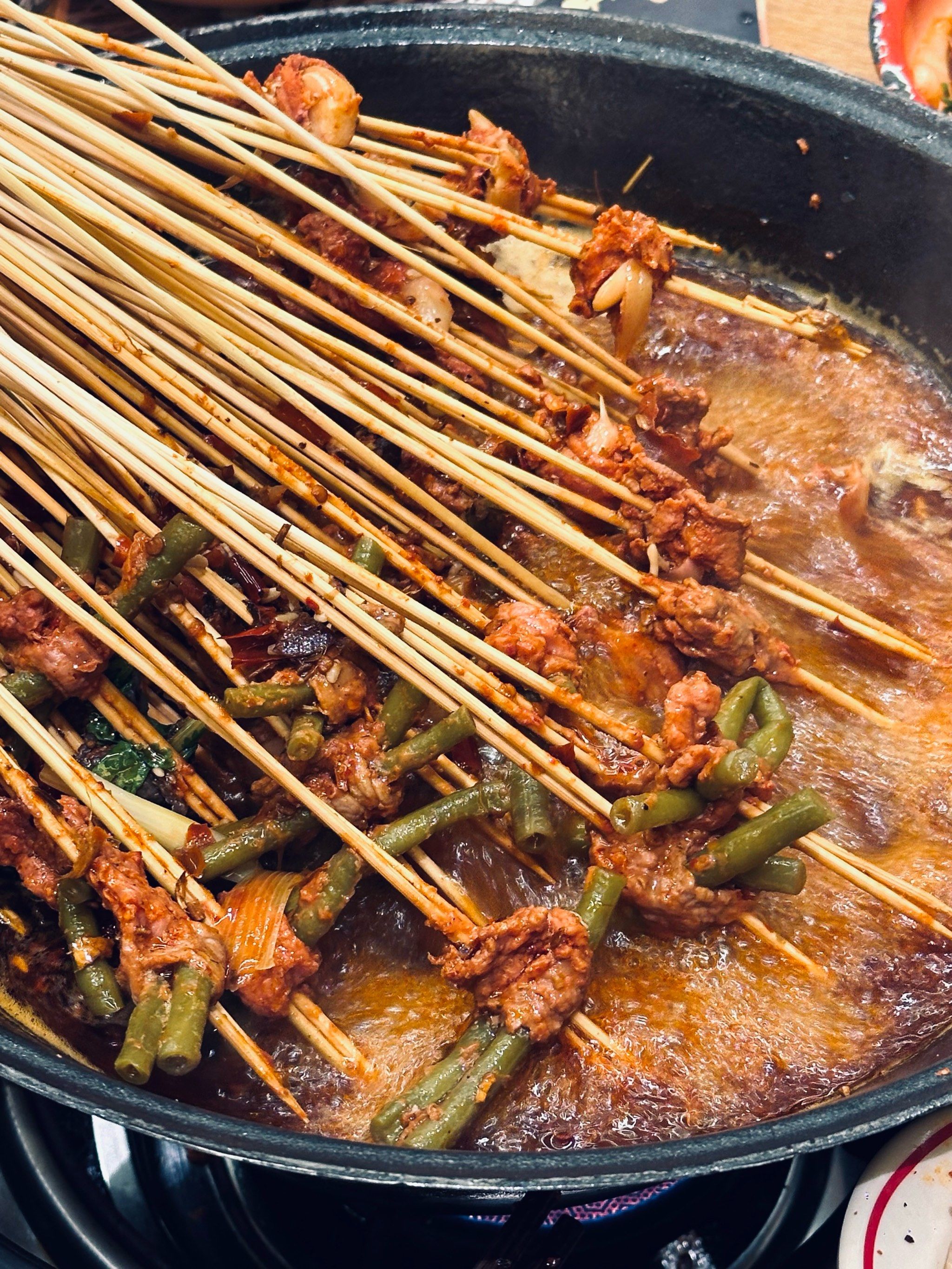 谁懂啊!泡菜卷牛肉串串 吃了就忘不掉了!