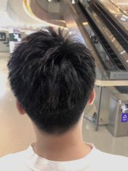 -BULB STUDIO 巴柏明星发型工作室
