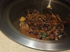 -山里屯铁锅炖·东北菜(康桥店)