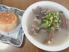 -马姐爆肚儿门丁肉饼