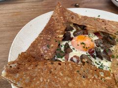 鸡蛋蘑菇熏肉荞麦可丽饼-RAC BAR(安福路店)