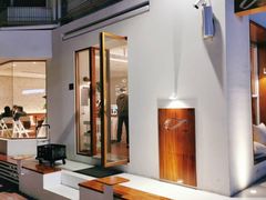 -Line 咖啡(石厦花园店)