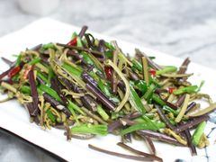 -蔼若春.传承三十年云南菜(金碧公园店)