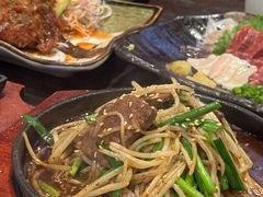 铁板牛肝炒韭菜豆芽-九州酒场ひこぞう(2号店)