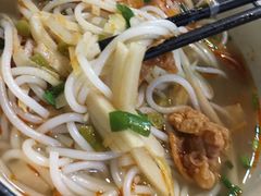 -忆螺巷螺蛳粉(步行街小巷店)