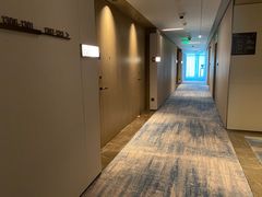 -深圳国际会展中心希尔顿酒店(前海华发冰雪世界店)