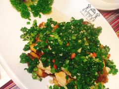 -香巴拉云南餐厅(华莱坞店)