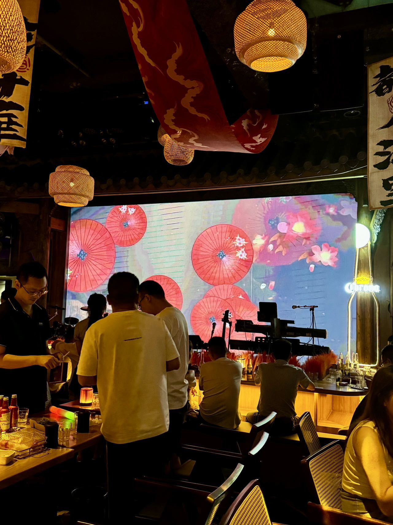 德阳这家氛围感满满的民谣酒吧…05好玩