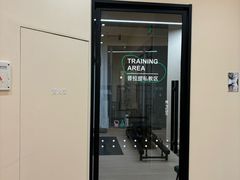 -乐刻瑜伽·普拉提·小瑜荚YogaPod(滨江银泰店)