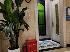 -御沪沪味园.融合菜.海鲜(斜土路店)