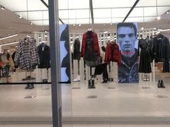 -ZARA(大上海时代广场店)