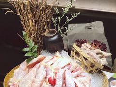 -洪氏嗨捞·猪肚鸡火锅(阳光天地店)