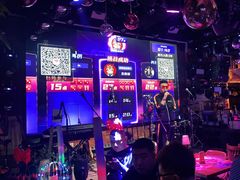 -胡桃里乐队酒馆