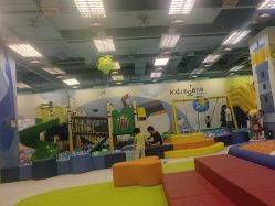 -莫莉幻想儿童乐园(三河燕郊永旺店)