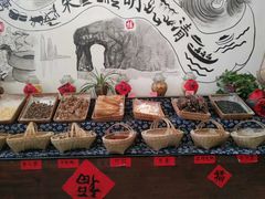 -客家大院·非遗赣南客家菜(郁孤台店)