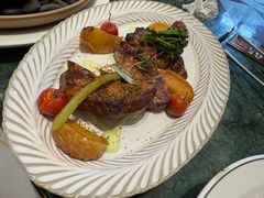 -秘密旅行Bonjour(黑金冠 江南西店)
