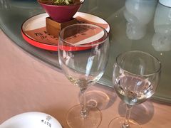 -双子楼大酒店(城开国际写字楼店)