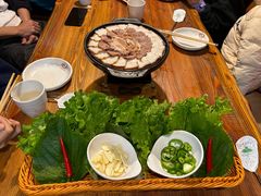 -百年石锅饭·朝鲜族传统民餐