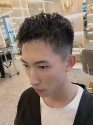 点击看大图 -3AM·S HAIR SALON烫发染发接发