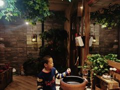 -破瓦寒窑·地摊烤羊排