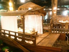 -花溪雨·森林餐厅(石基店)