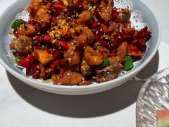 -湘西小馆(滨河路店)