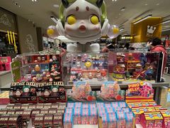 -泡泡玛特POPMART(蓝色港湾店)