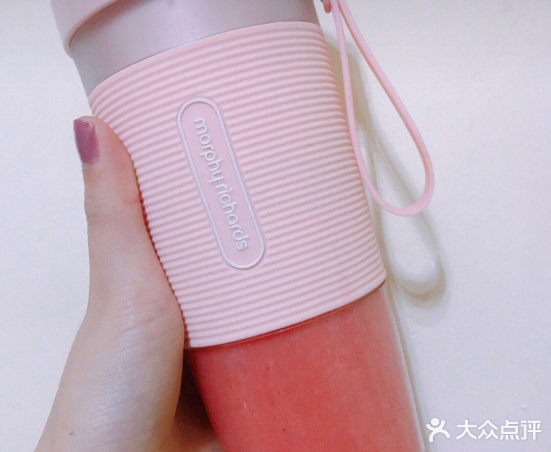 简单易学适合夏天的草莓养乐多
