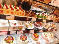 -罗森尼娜(德思勤店)