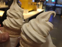 -麦当劳(七宝乐购店)