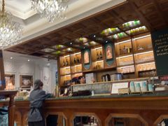 -秘密旅行Bonjour(黑金冠 江南西店)