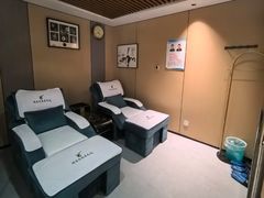 -鸿喜足健康足道采耳艾灸(南纬路店)