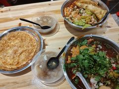 -柳州肥姨妈大骨螺蛳粉(曹路店)